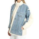 Chaqueta vaquera sherpa con lavado claro para mujer